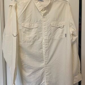 Columbia Omni Shade Men's Long-Sleeve Button-Down Shirt in Off-White/Cream